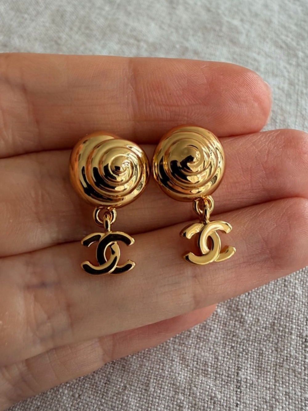 Chanel CC Logo Swirl Earrings Gold-Tone